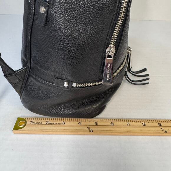 Michael Kors Rhea Medium Black Leather Backpack EUC - Picture 4 of 16